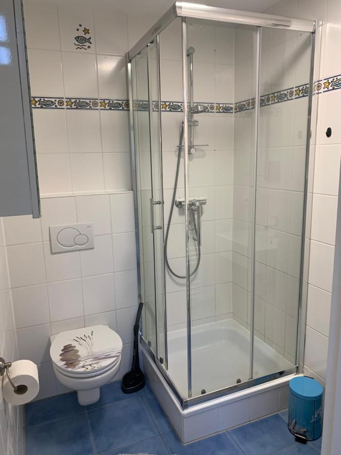 Fleur Apartment Dudenhofen Екстериор снимка