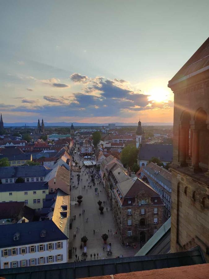 Fleur Apartment Dudenhofen Екстериор снимка